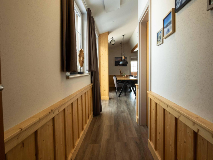 Public Area, Modern apartment right next to the ski lift, Tamsweg