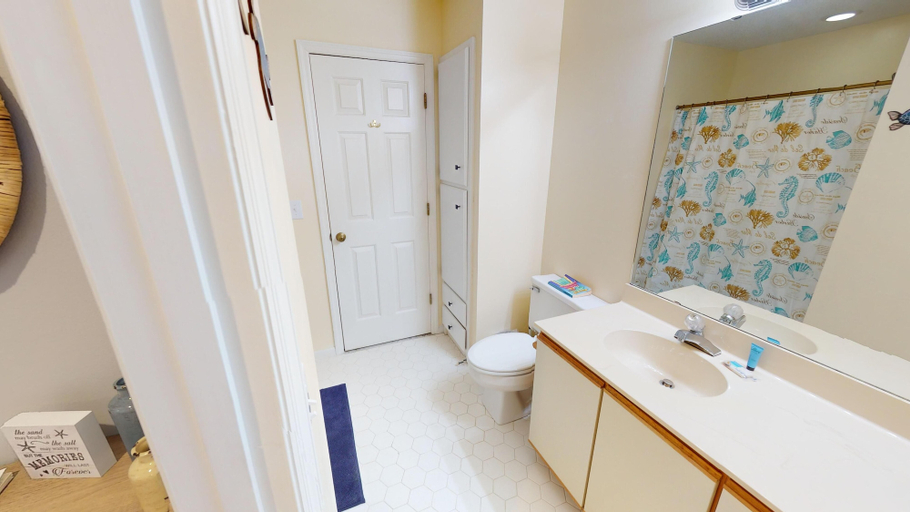 Interior 2, River Creek 1 Unit 303, Brunswick