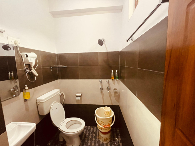 Bathroom, Panchvati Inn, Chamoli