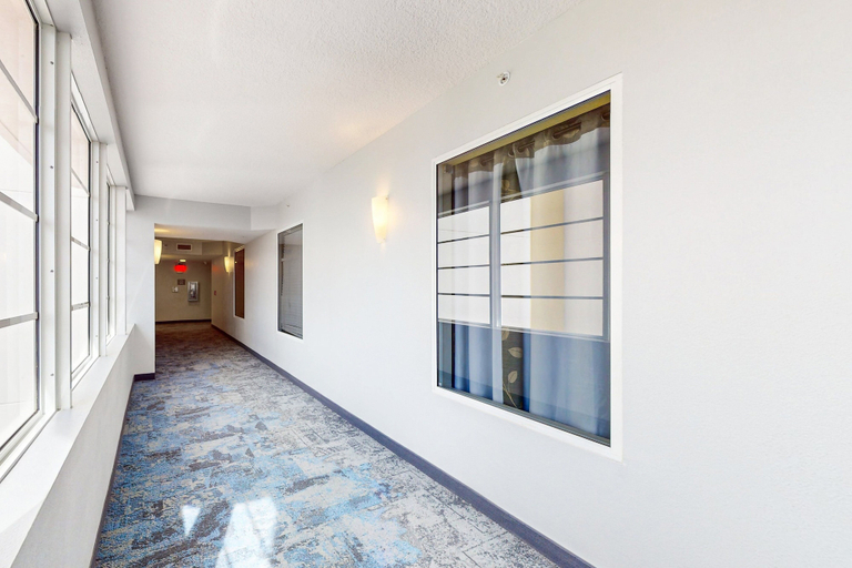 Interior 4, Ocean Walk 2424b, Volusia