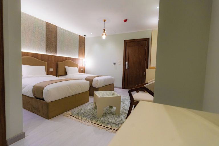 Room 4, Aura Pyramids Boutique Hotel, Al-Ahram
