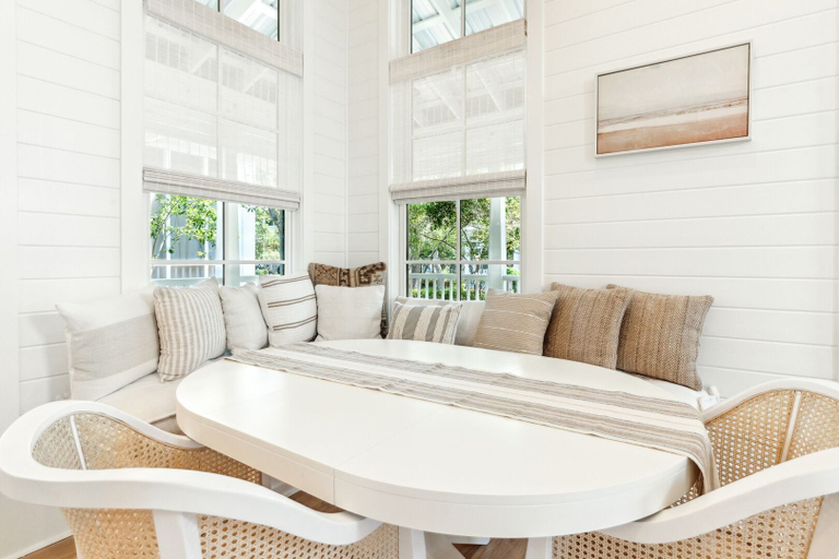 Interior 5, 133 Silver Laurel Way, Walton