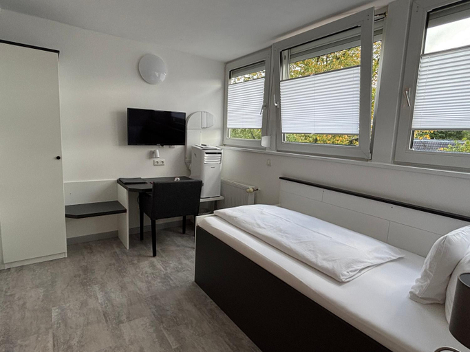 Bedroom 2, Hotel Kaufhold - Haus der Handweberei, Recklinghausen