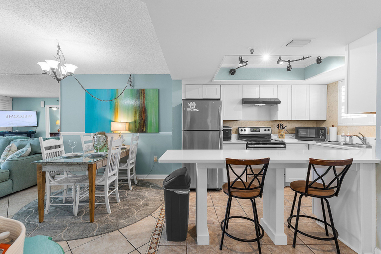 Interior 5, Oceania Beach Club 803, Volusia