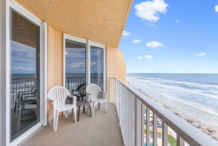 Interior 2, Oceania Beach Club 803, Volusia