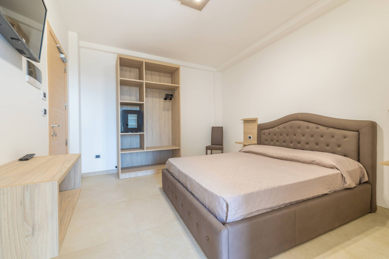 Room 5, Roomsalentopalace, Lecce