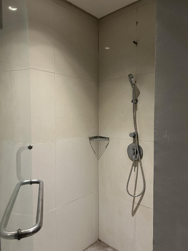 Bathroom 2, Signature Seminyak, Badung