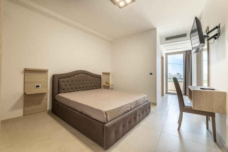 Room 3, Roomsalentopalace, Lecce