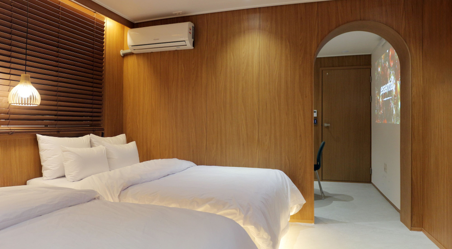 Room 2, Esanghan Stay Bupyeong, Gyeyang