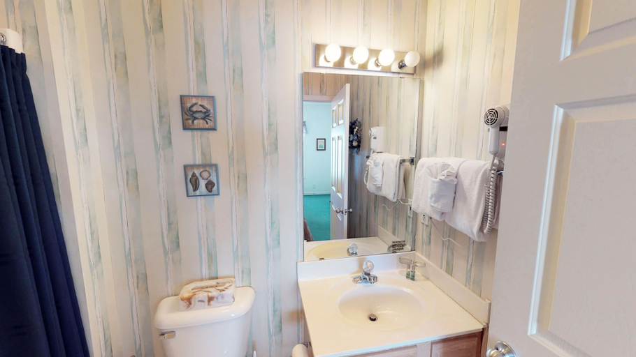 Bathroom 3, River Creek 2 Unit 1804, Brunswick
