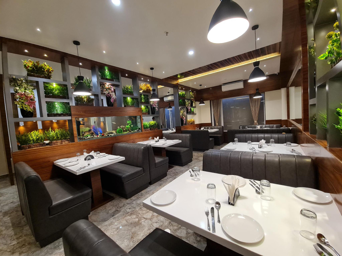 Food & Drinks 4, HOTEL FORTUNE PALACE, Devbhumi Dwarka