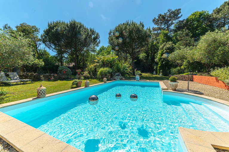 Sport & Beauty 2, Sur la route des chateaux du Medoc, Gironde