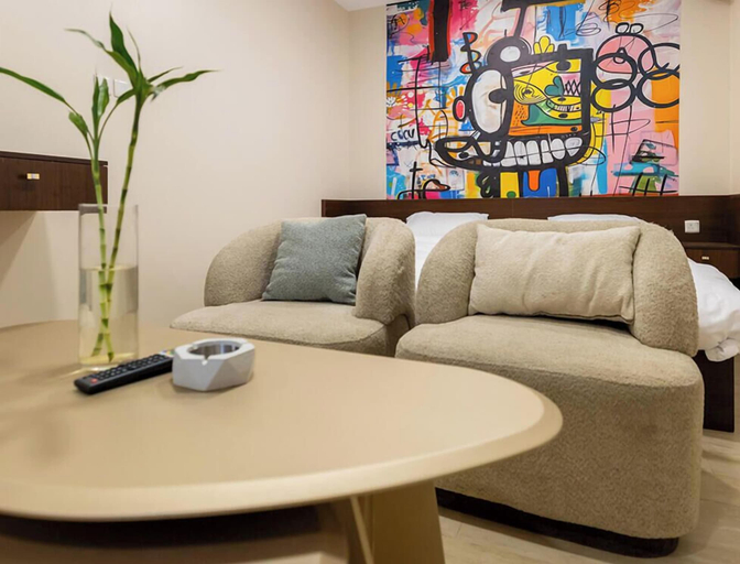 Room 4, Private Zone Eshbilia, Riyadh