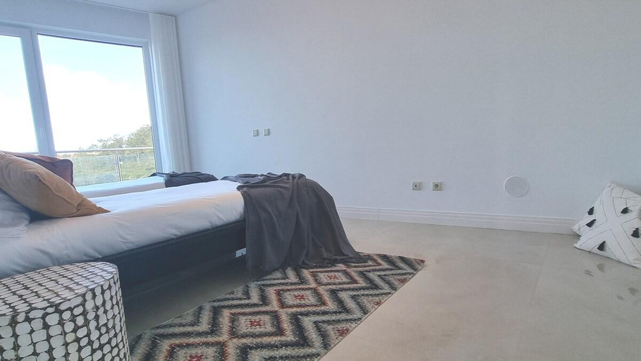 Others 5, Ericeira Ocean View Villa, Mafra