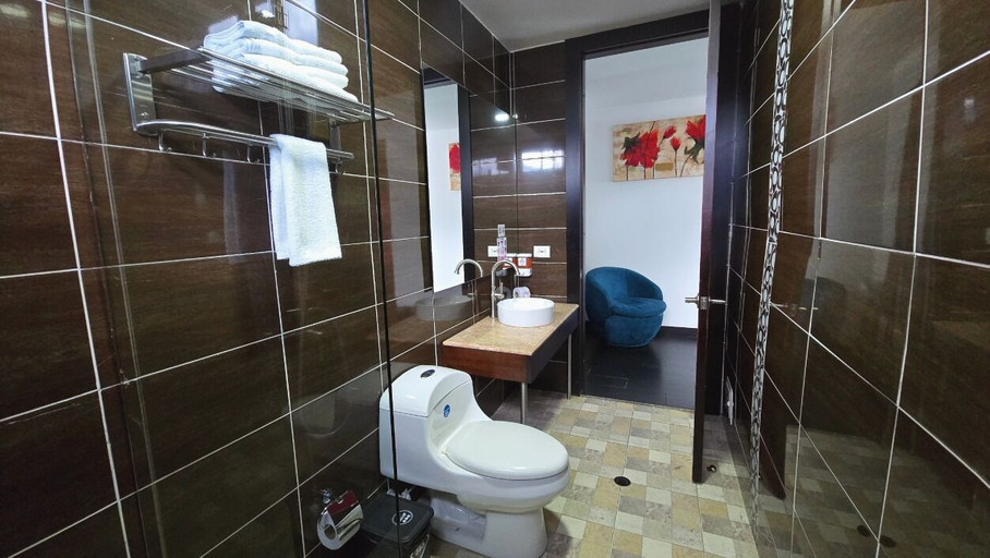 Bathroom 2, Hotel City Center Corferias, Santafé de Bogotá