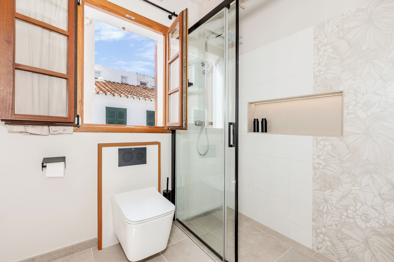 Bathroom 5, SES SIS ROSES HOTEL, Baleares