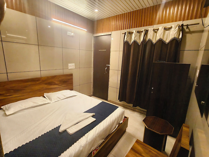 Room 2, HOTEL BLUEBELL INN, Lucknow