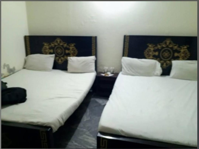 Others 4, Hajveri Continental Hotel, Lahore