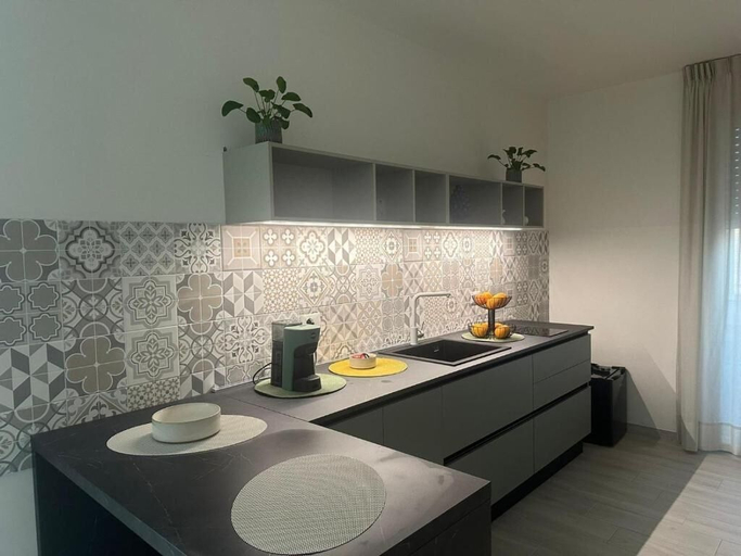Private kitchen, THE ROOMS, Catanzaro