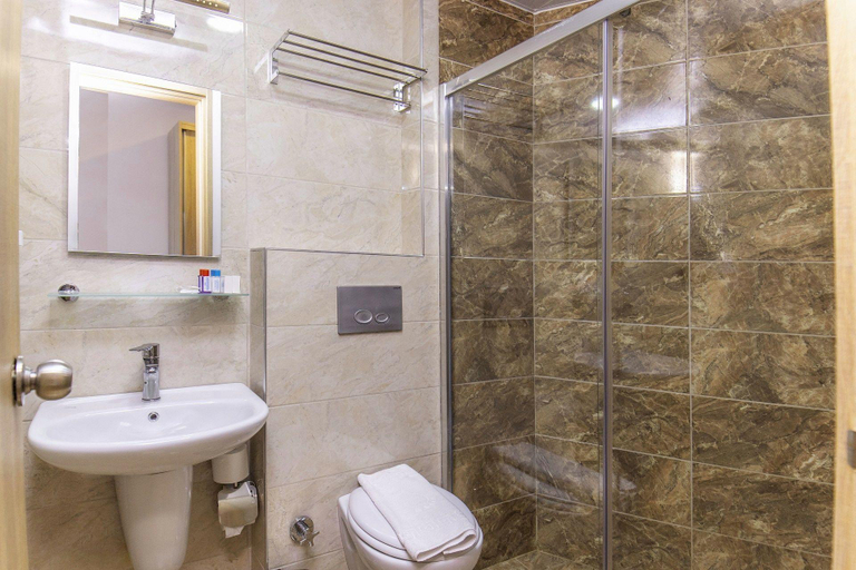 Bathroom 4, Relax Beach Hotel, Alanya