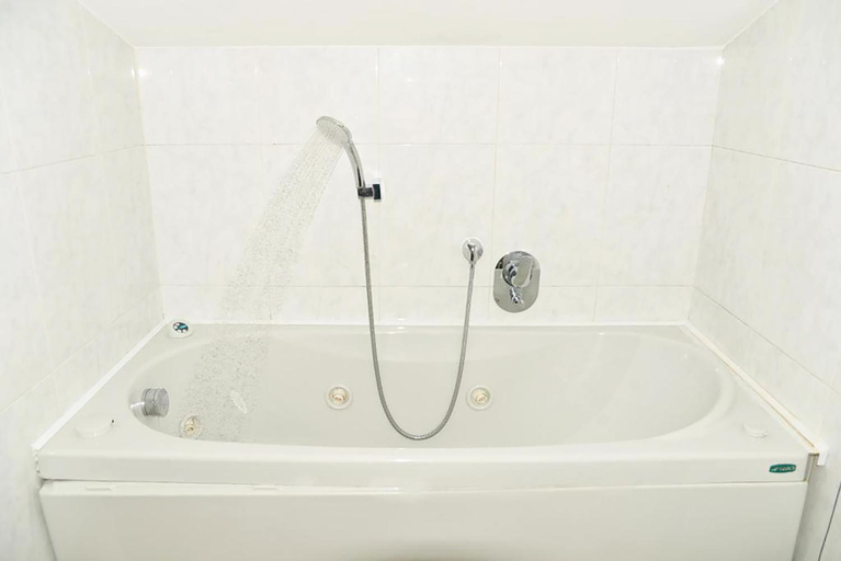 Bathroom 4, Hotel Amadeus E Teatro, Torino