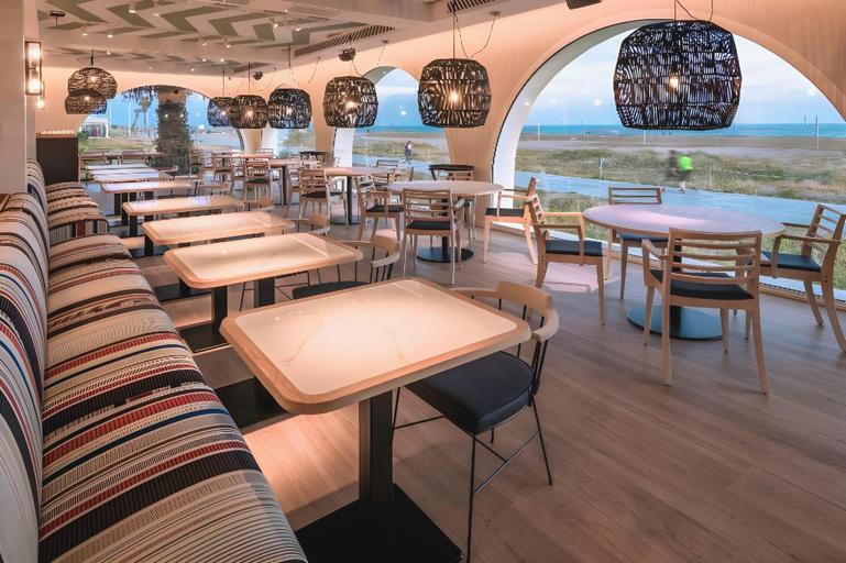 Food & Drinks 5, Apartments Playa de Castelldefels, Barcelona