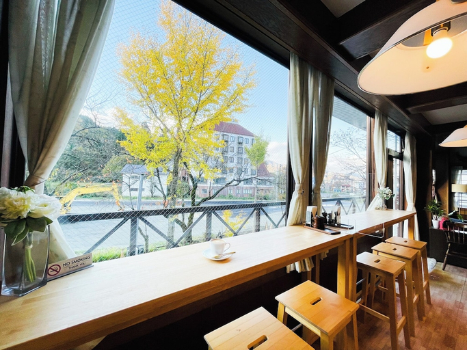Food & Drinks 4, Belle Vue Nishiura, Minamiuonuma