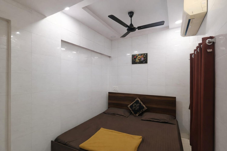 Others 5, Patel's Guest House, Surat