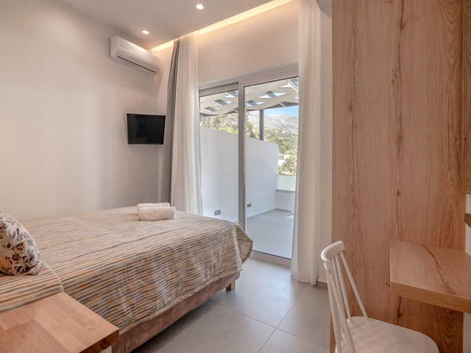 Others 3, Apartment in Crete near Sandy Beach, Crete