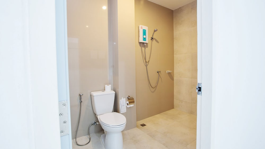 Bathroom, B2 Korat Boutique & Budget Hotel, Muang Nakhon Ratchasima