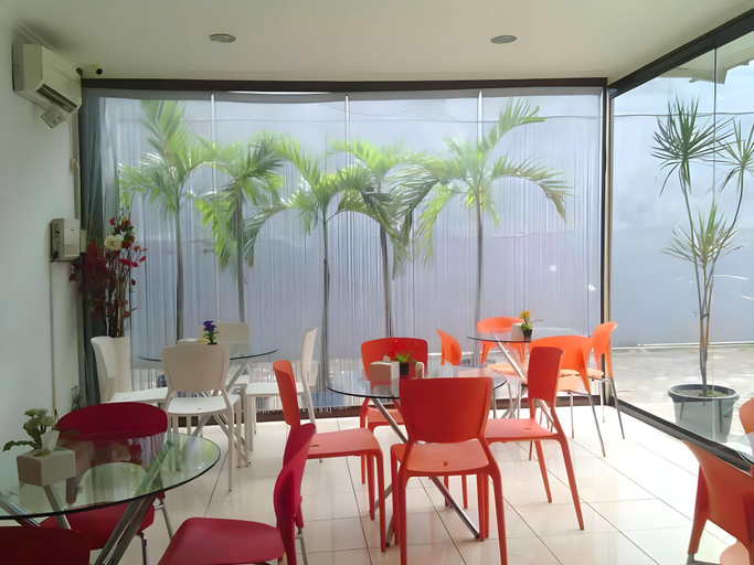 Food & Drinks, Victory Hotel Cirebon, Cirebon