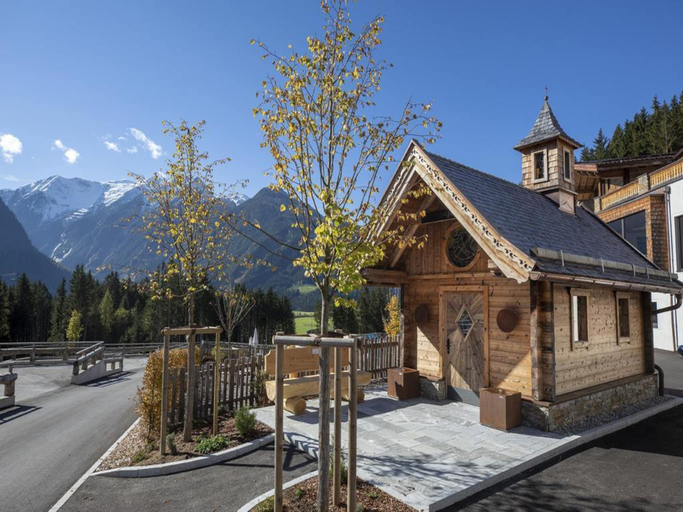 4, Luxury alpine chalet in Neukirchen, Zell am See