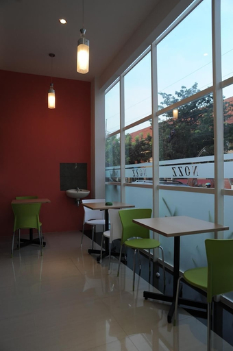 Others 3, Nozz Hotel Semarang, Semarang