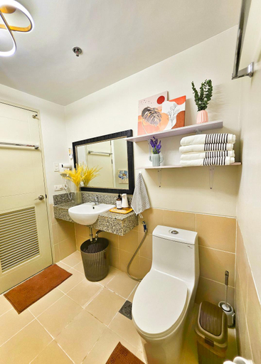 Bathroom 5, Verdon Parc Davao City w/ balcony by darpm, Davao City
