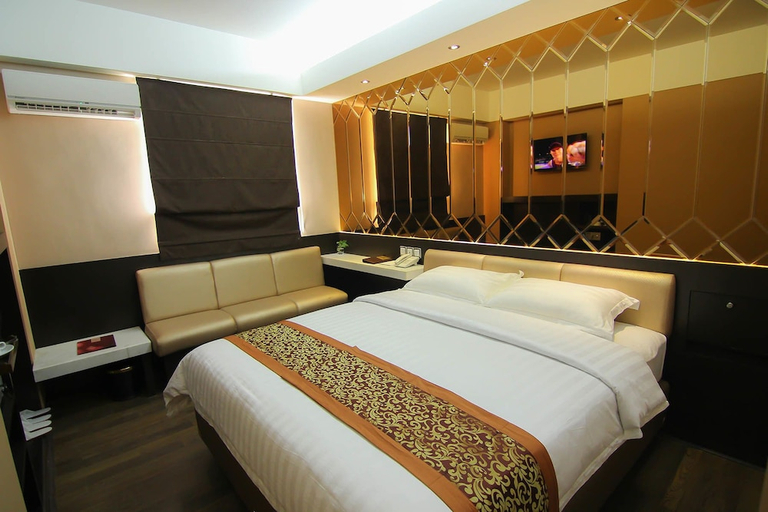 Others 5, Favor Hotel, Makassar