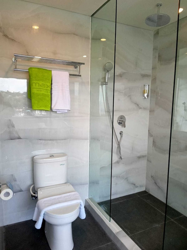 Bathroom 3, MaxOneHotels.com @Jayapura, Jayapura