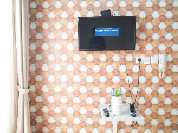 Facility, Simple Stay Studio near UI at Dave Apartment By Travelio, Depok
