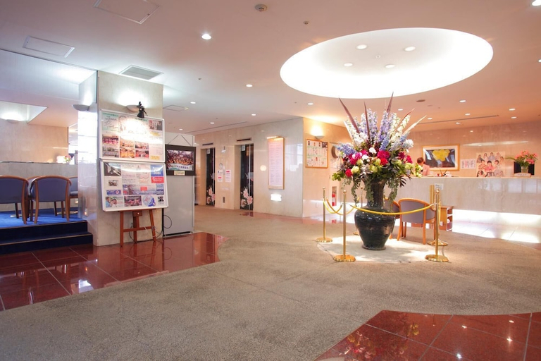 Public Area, Hotel Sekumiya, Obama