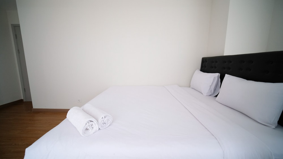 Bedroom 2, Simple And Clean 2Br At Grand Sungkono Lagoon Apartment, Surabaya