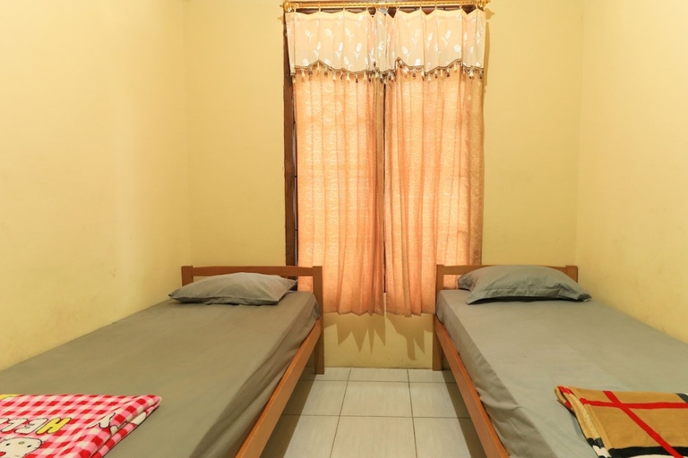 Bedroom 2, Villa Kangen Omah, Mojokerto