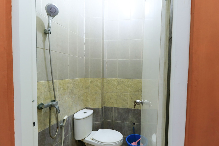 Bathroom 3, Homestay Babussalam Rungkut RedPartner, Surabaya