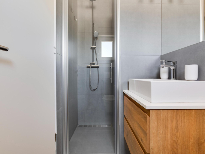 Bathroom 3, Modern villa with private pool, Stankovci