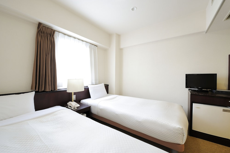 Bedroom 3, Sendai Business Hotel Ekimae, Sendai