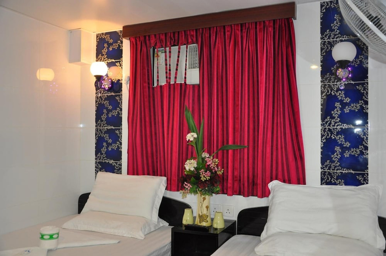 Bedroom 4, Castle Inn, Kowloon