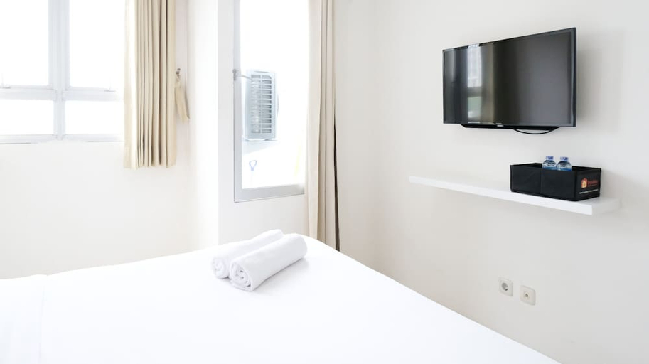 Guestroom 2, Cozy Stay Studio At Puncak Permai Apartment, Surabaya