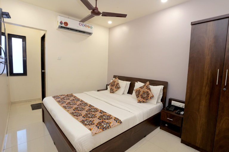 Bedroom 2, Hotel Blue Leaf, Rajkot
