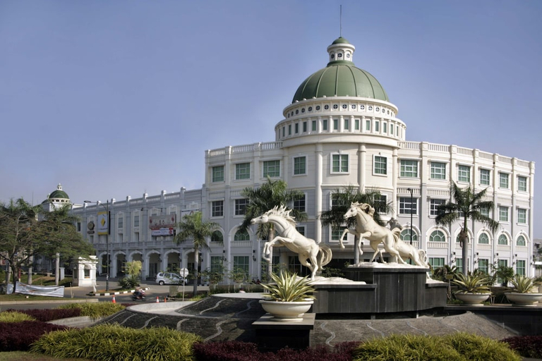 Exterior & Views, President Executive Club, Cikarang