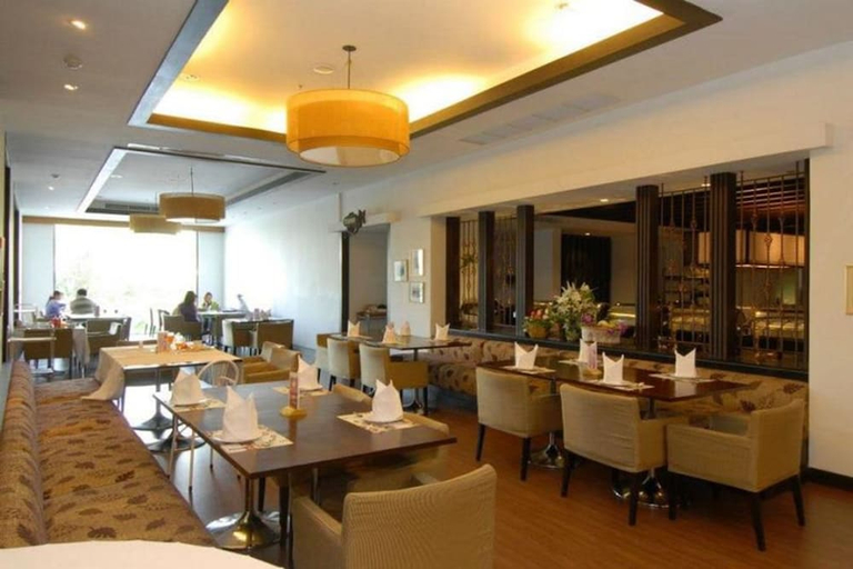 Food & Drinks 5, Sunee Grand Hotel, Muang Ubon Ratchatani