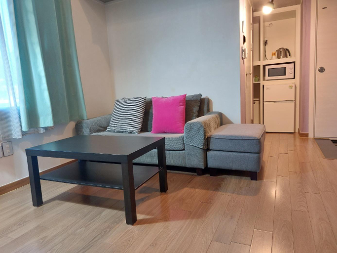 Others 4, Jinwoo Prestige, Geoje