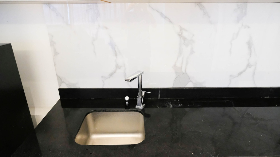 In-Room Kitchen 5, Spacious And Elegant 3Br Apartment At La Riz Supermall Mansion, Surabaya